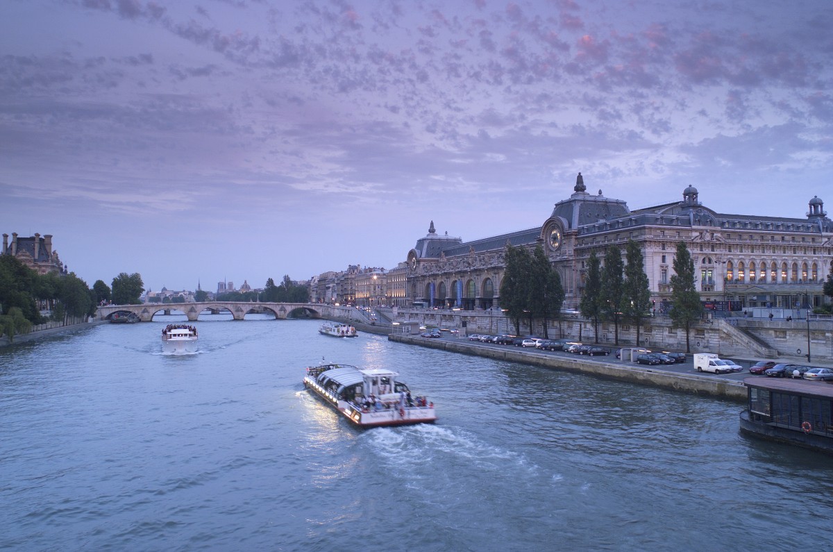 61 Quai De La Seine 75019 Paris Novotel Paris centre Tour Eiffel